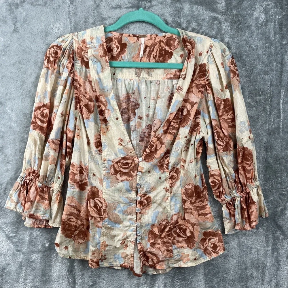 Free People I Found You Top‎ Womens Médium Floral Romantic Cottagecore Button Up